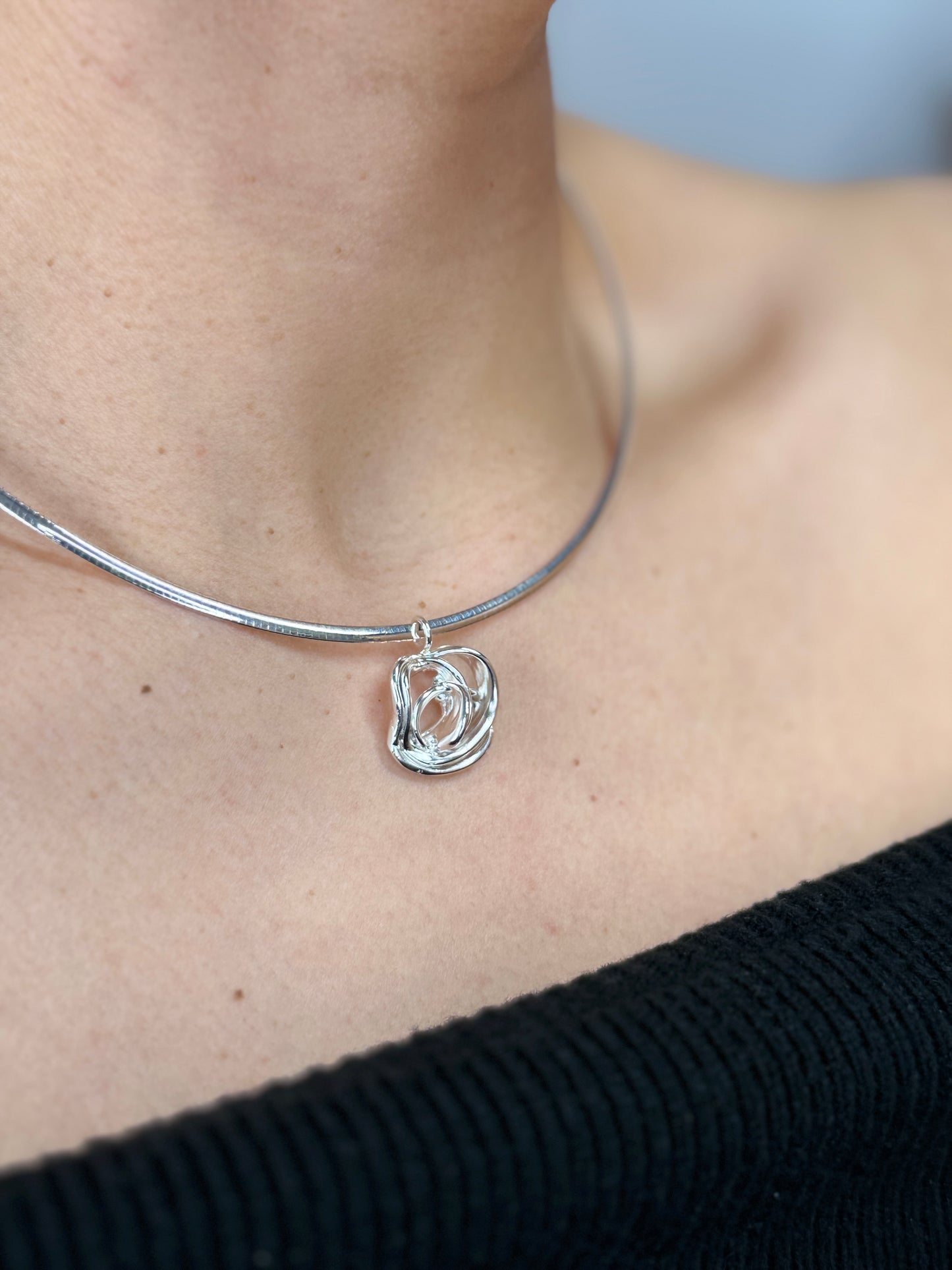 Minimalist Rose Necklace