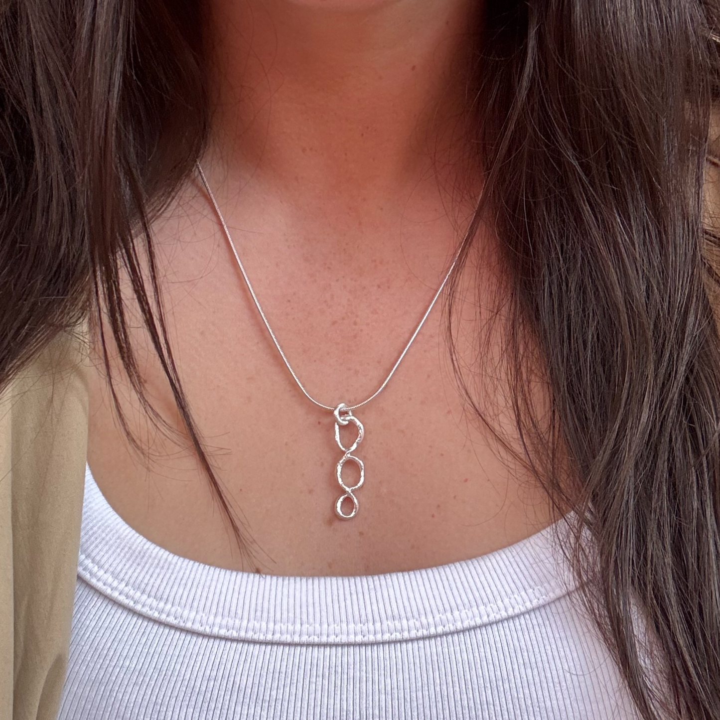 OOO Necklace